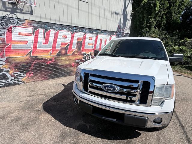 2012 Ford F-150 photo 2