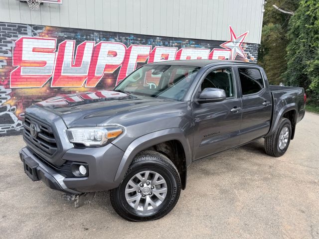 2018 Toyota Tacoma SR5's photo