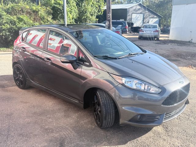 2016 Ford Fiesta ST photo 4