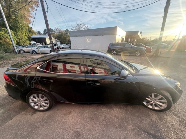 2015 Lexus IS 250 photo 4