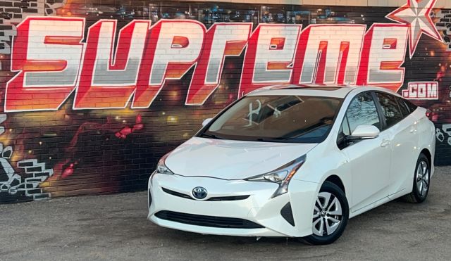 2017 Toyota Prius Four's photo