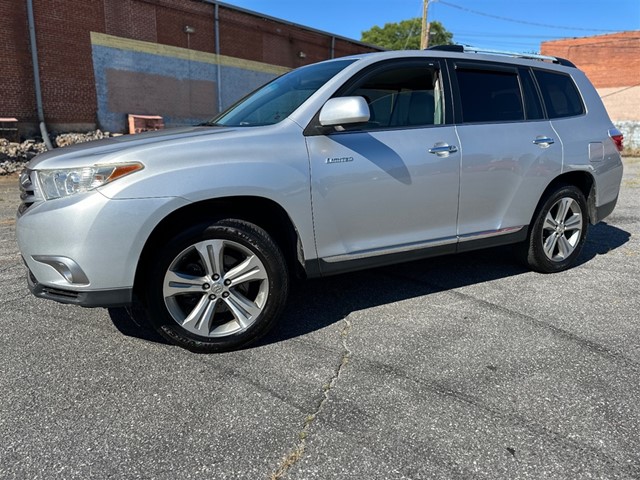 Toyota Highlander Limited 4WD in Hickory