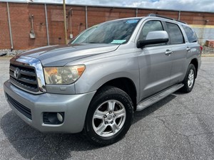 Picture of a 2008 Toyota Sequoia SR5 5.7L 4WD