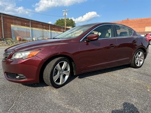 Picture of a 2013 Acura ILX 5-Spd AT w/ Premium Package