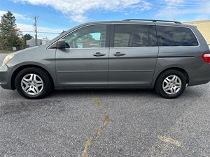 2007 Honda Odyssey EX-L w/ DVD and Navigation for sale by dealer