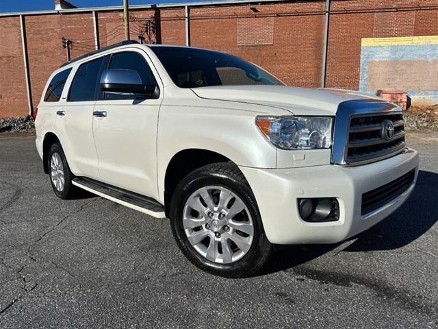 Toyota Sequoia Plantium 2WD in Hickory