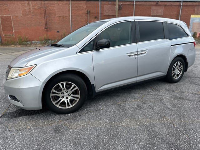 Honda Odyssey EX-L w/ Navigation in Hickory