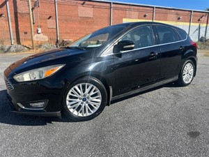 2017 Ford Focus Titanium Hatch for sale by dealer