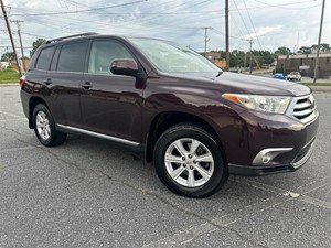 2011 Toyota Highlander Base 4WD for sale by dealer