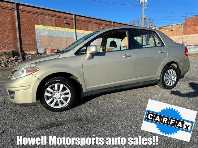 Nissan Versa 1.8 S Sedan in Hickory