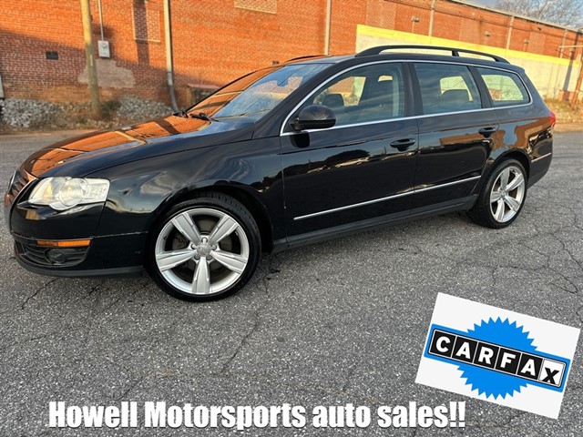 Volkswagen Passat Wagon Lux in Hickory