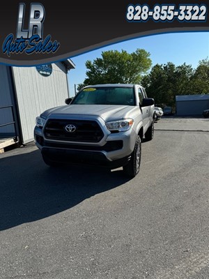 Picture of a 2017 Toyota Tacoma SR5 Access Cab I4 6AT 2WD