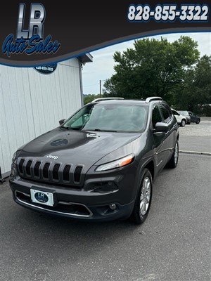 Picture of a 2016 Jeep Cherokee Limited 4WD