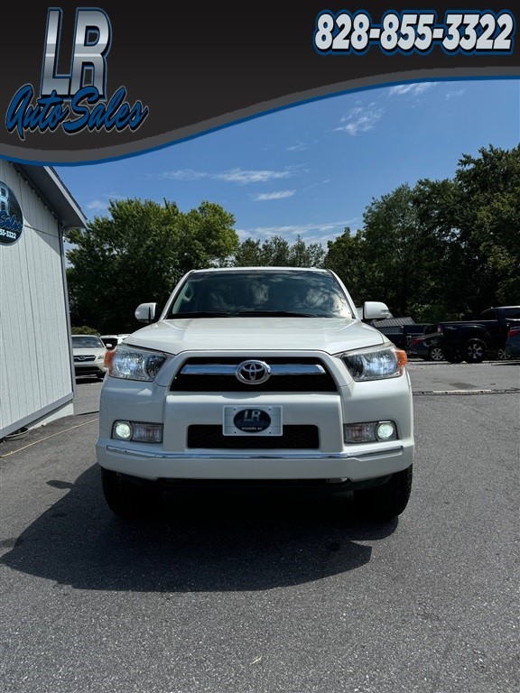 Toyota 4Runner Limited 4WD V6 in Hickory