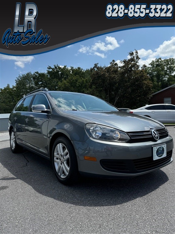 Volkswagen Jetta SportWagen 2.0L TDI in Hickory