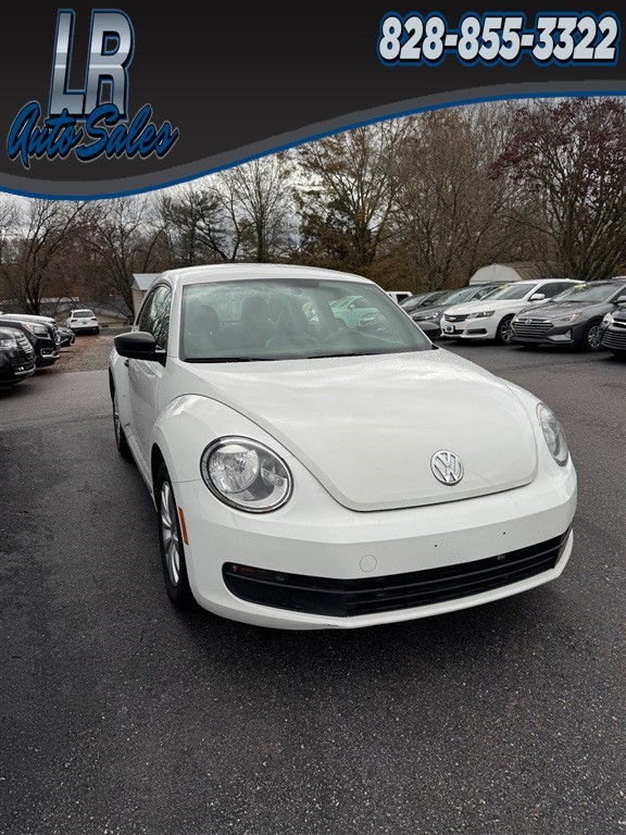 Volkswagen Beetle 1.8T Classic in Hickory