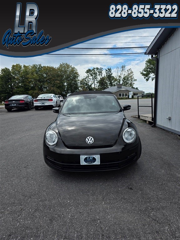 Volkswagen Beetle 1.8T PZEV Convertible w/Technology in Hickory