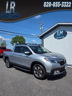 Picture of a 2017 Honda Ridgeline RTL-E AWD