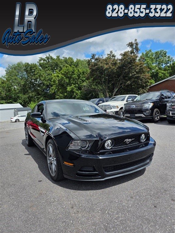 Ford Mustang GT Coupe in Hickory