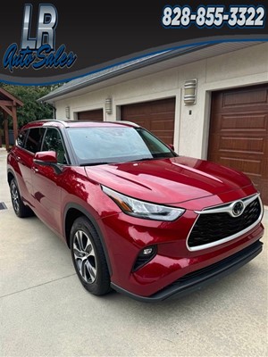 2020 Toyota Highlander XLE FWD V6 for sale by dealer