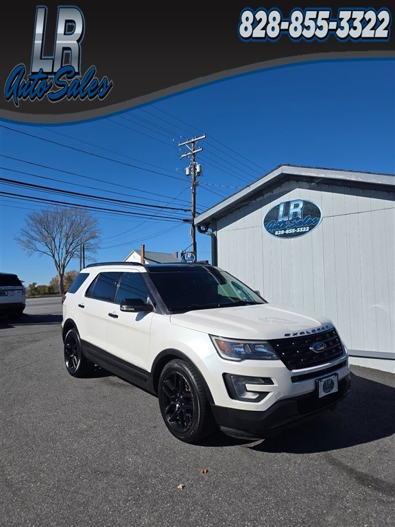 Ford Explorer Sport 4WD in Hickory