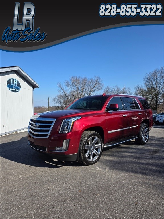 Cadillac Escalade Luxury 4WD in Hickory