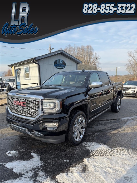 GMC Sierra 1500 Denali Crew Cab Short Box 4WD in Hickory