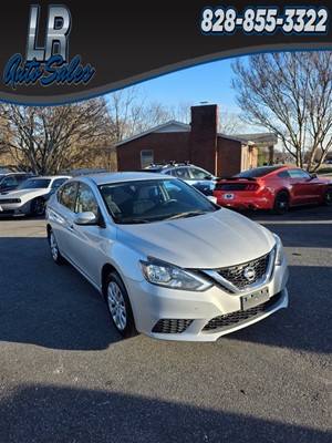 Picture of a 2016 Nissan Sentra SV