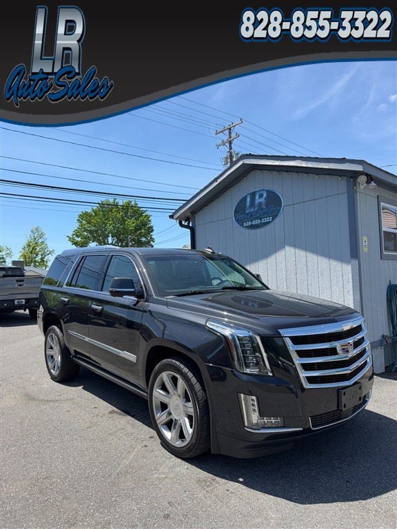 Cadillac Escalade Premium 4WD in Hickory
