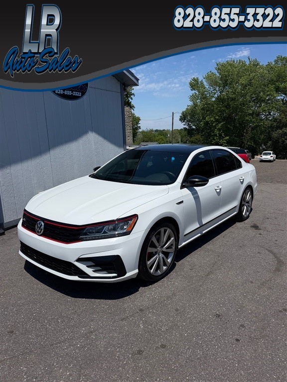 Volkswagen Passat V6 GT in Hickory