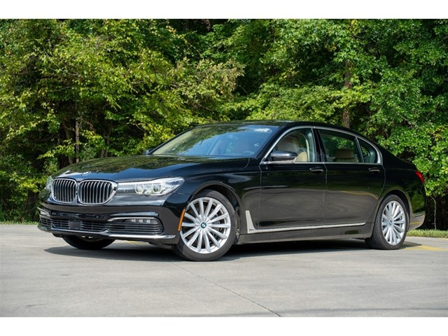 BMW 7-Series 740i in Fuquay-Varina