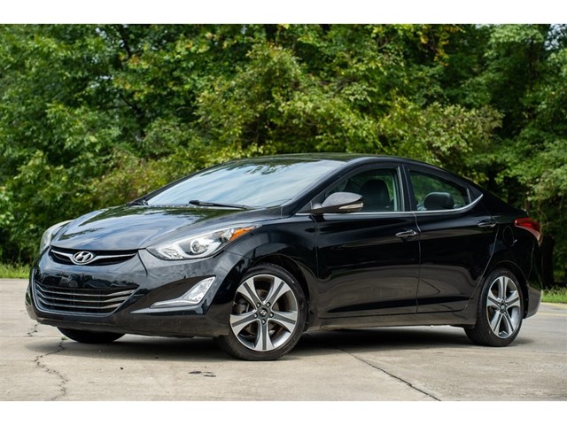 Hyundai Elantra Limited in Fuquay-Varina