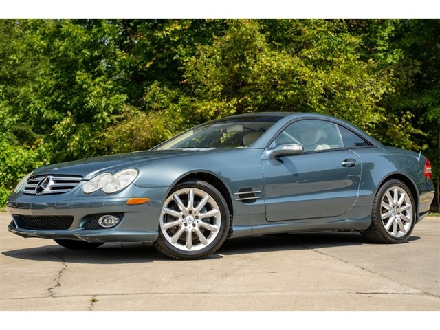 Mercedes-Benz SL-Class SL550 in Fuquay-Varina