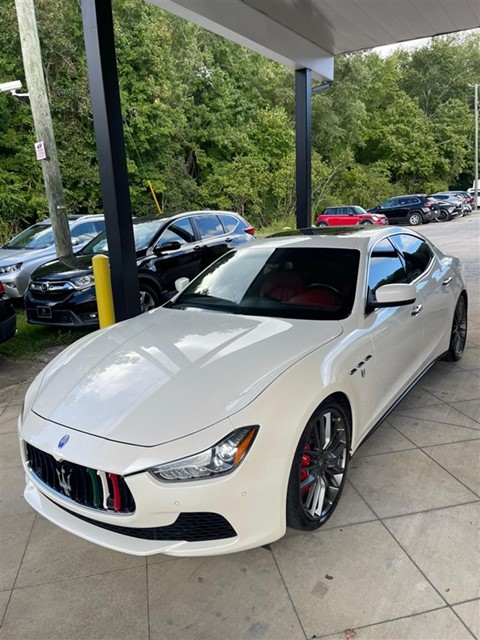 2015 Maserati Ghibli Q4 ITALIA