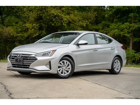 2019 Hyundai Elantra SE 6AT