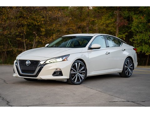 2020 Nissan Altima Platinum