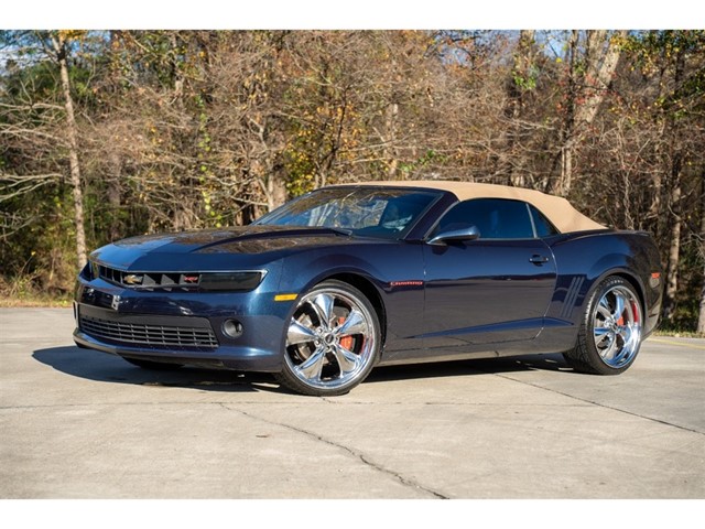 Chevrolet Camaro 1LT Convertible in Fuquay-Varina