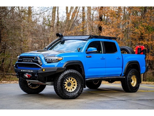 Toyota Tacoma Double Cab TRD Pro 4x4 in Fuquay-Varina