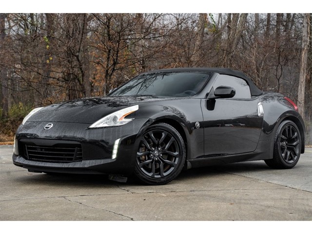 Nissan Z 370Z Roadster Touring 7AT in Fuquay-Varina