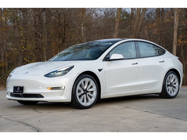 Tesla Model 3 Long Range in Fuquay-Varina