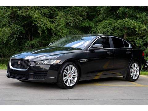 2019 Jaguar XE 25t Premium AWD
