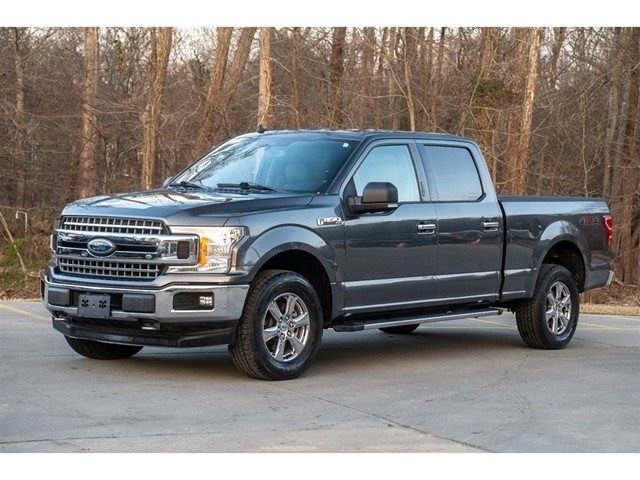 Ford F-150 XLT 4WD in Fuquay-Varina