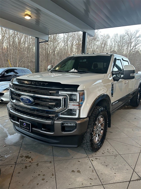 Ford F-350 SD King Ranch 4WD in Fuquay-Varina