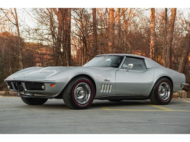 Chevrolet Corvette in Fuquay-Varina