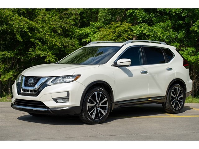 Nissan Rogue SL in Fuquay-Varina