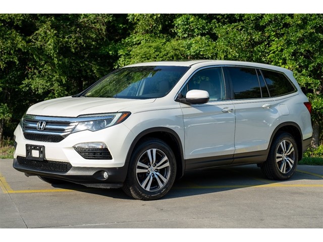 Honda Pilot EXL 4WD in Fuquay-Varina