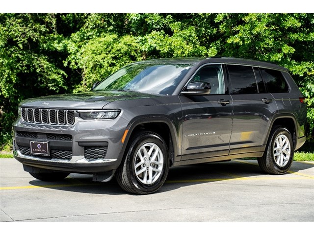 Jeep Grand Cherokee L Laredo 4WD in Fuquay-Varina