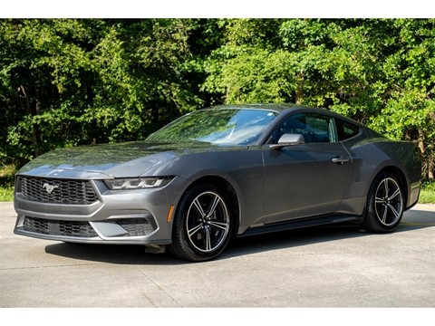 2024 Ford Mustang EcoBoost