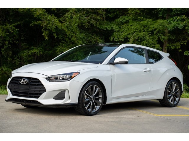 Hyundai Veloster 2.0 Premium in Fuquay-Varina