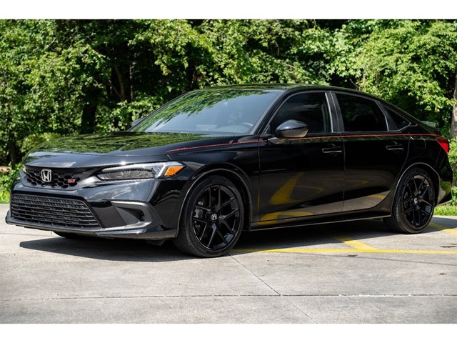 Honda Civic Si in Fuquay-Varina